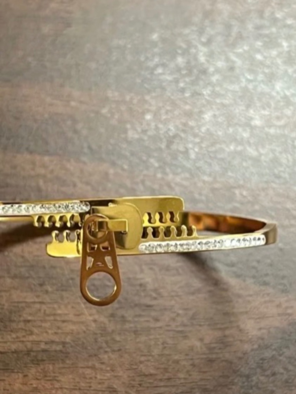 Gold plated stainless steel zipper bangle bracelet